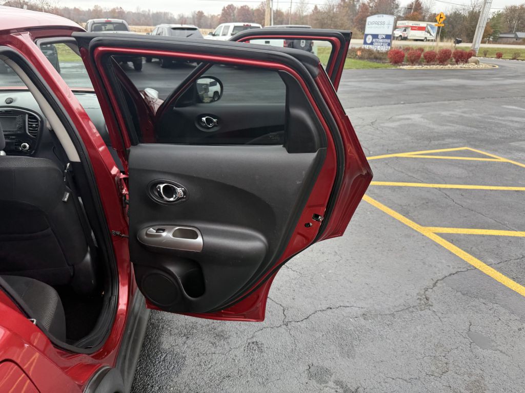 2013 Nissan Juke Image 17