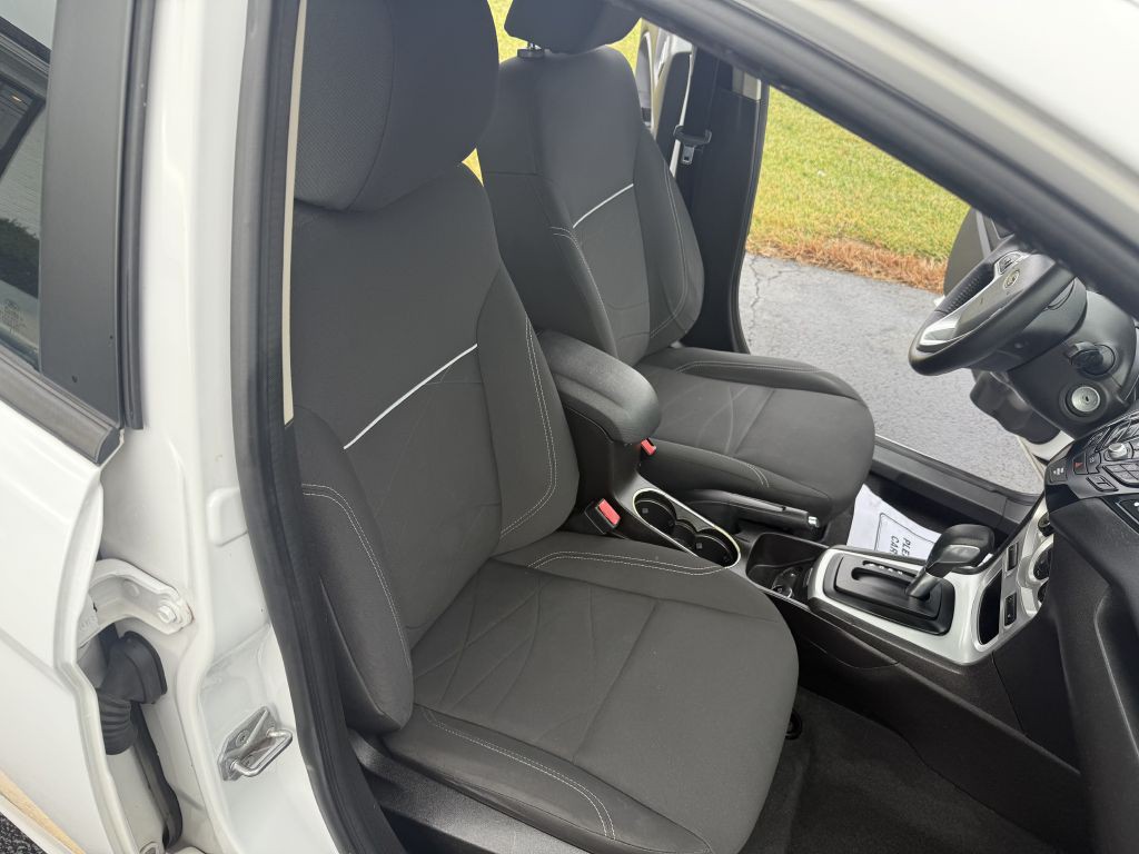 2014 Ford Fiesta Image 7