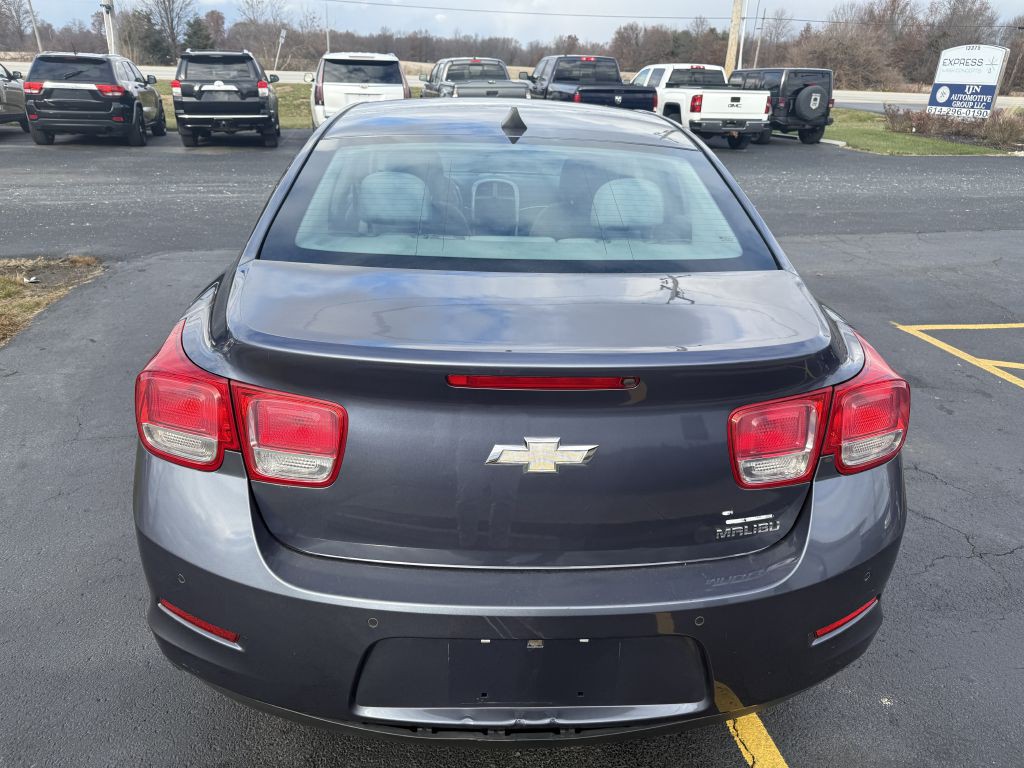 2013 Chevrolet Malibu Image 19