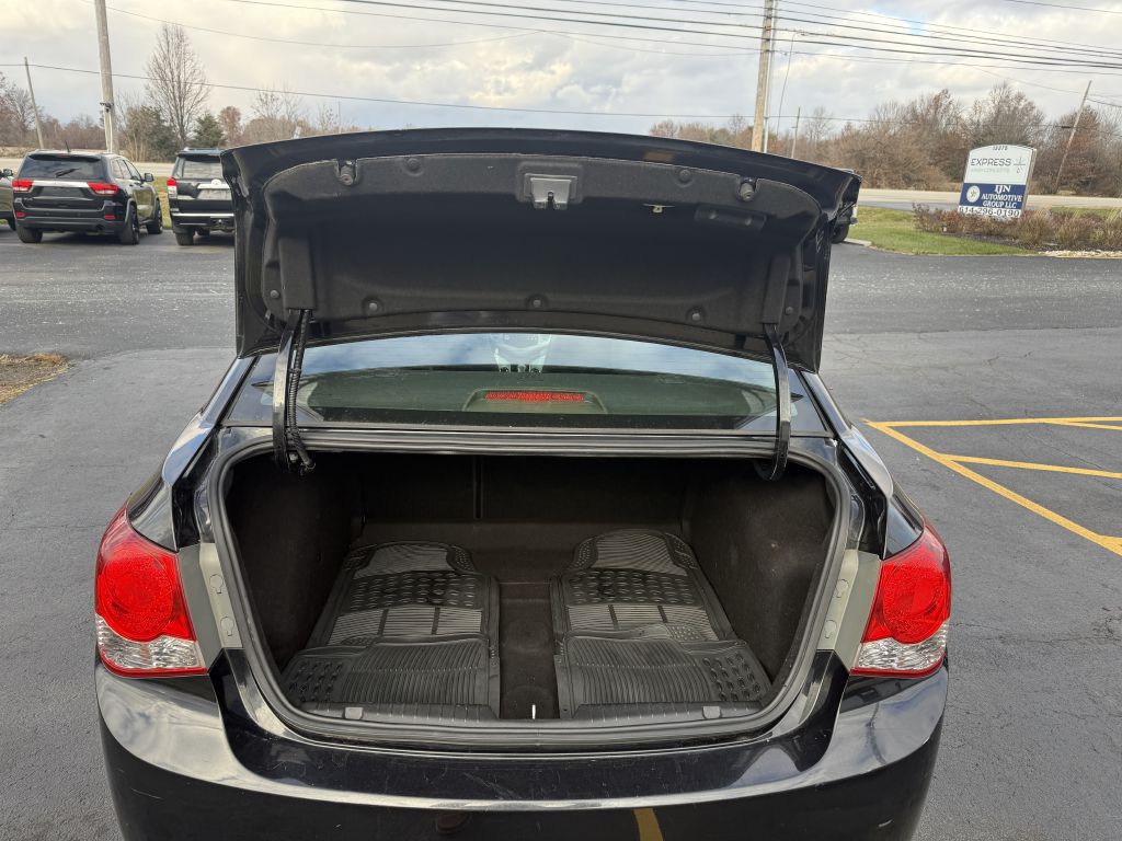 2012 Chevrolet Cruze Image 17