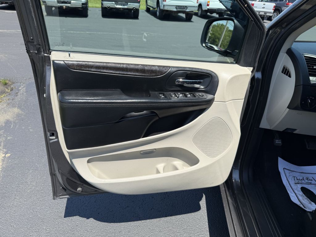 2016 Dodge Grand Caravan Image 15