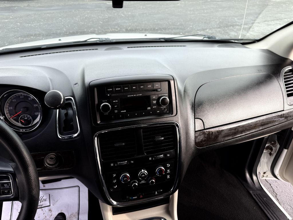 2016 Dodge Grand Caravan Image 13
