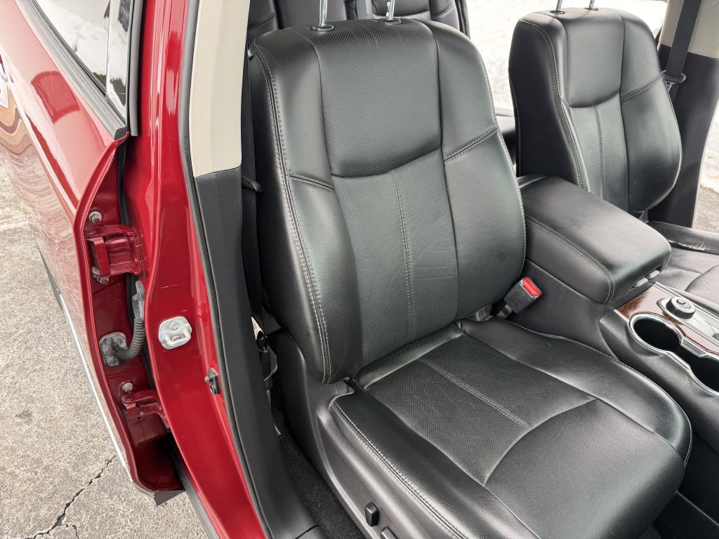 2017 Nissan Pathfinder Image 9