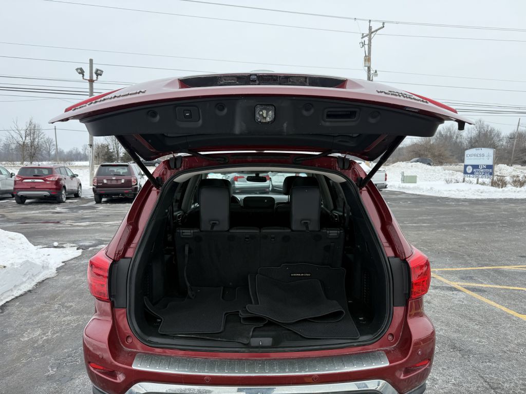 2017 Nissan Pathfinder Image 21
