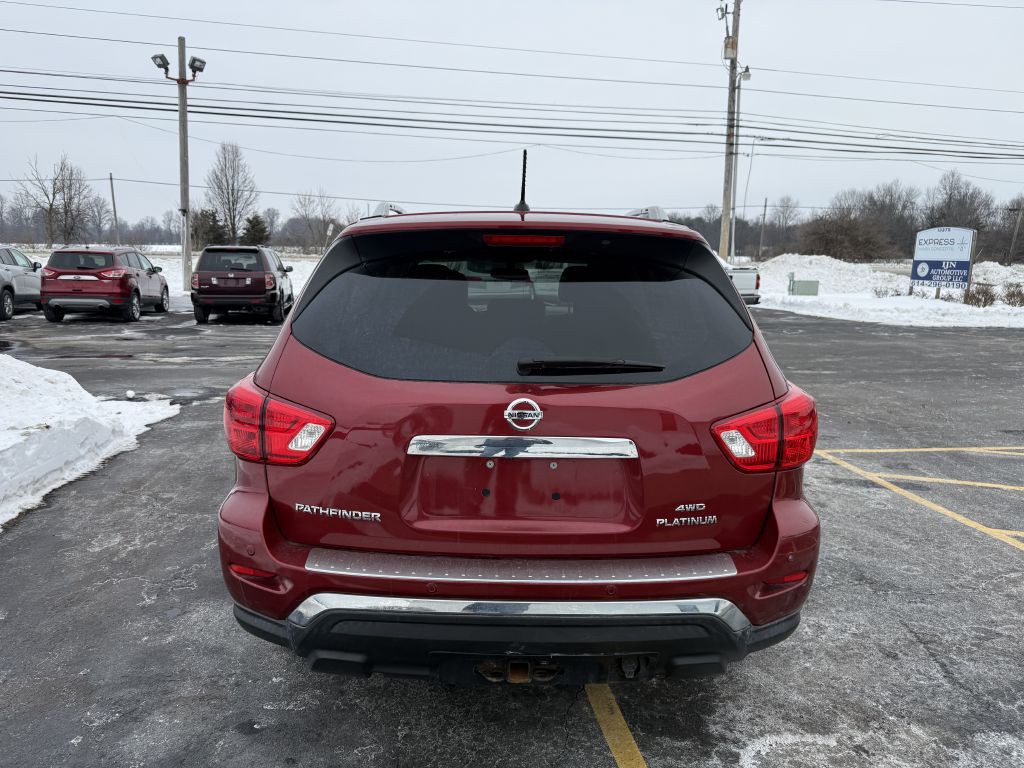 2017 Nissan Pathfinder Image 24
