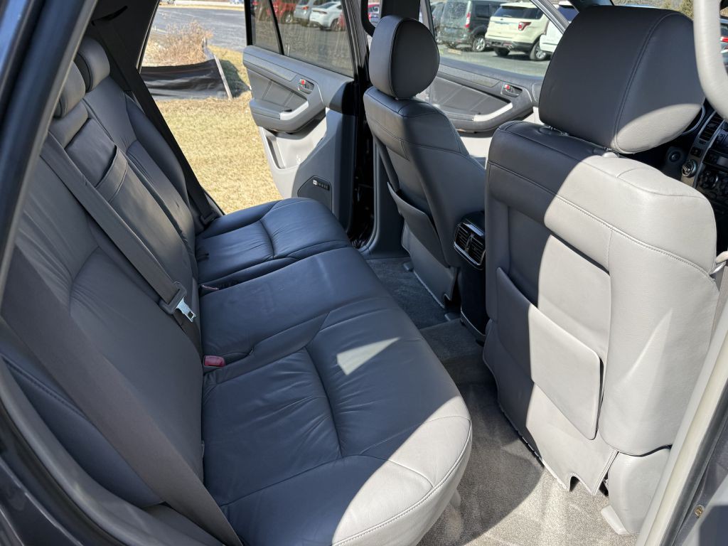 2003 Toyota 4Runner Image 8