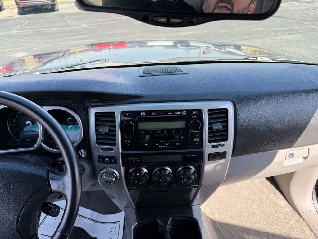 2003 Toyota 4Runner Image 12