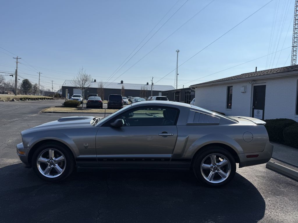 2009 Ford Mustang Image 16