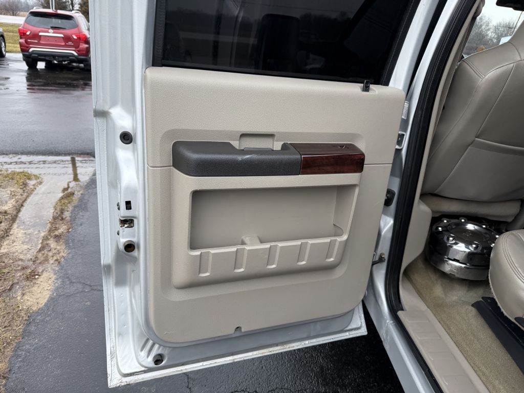 2008 Ford F-350 Image 16