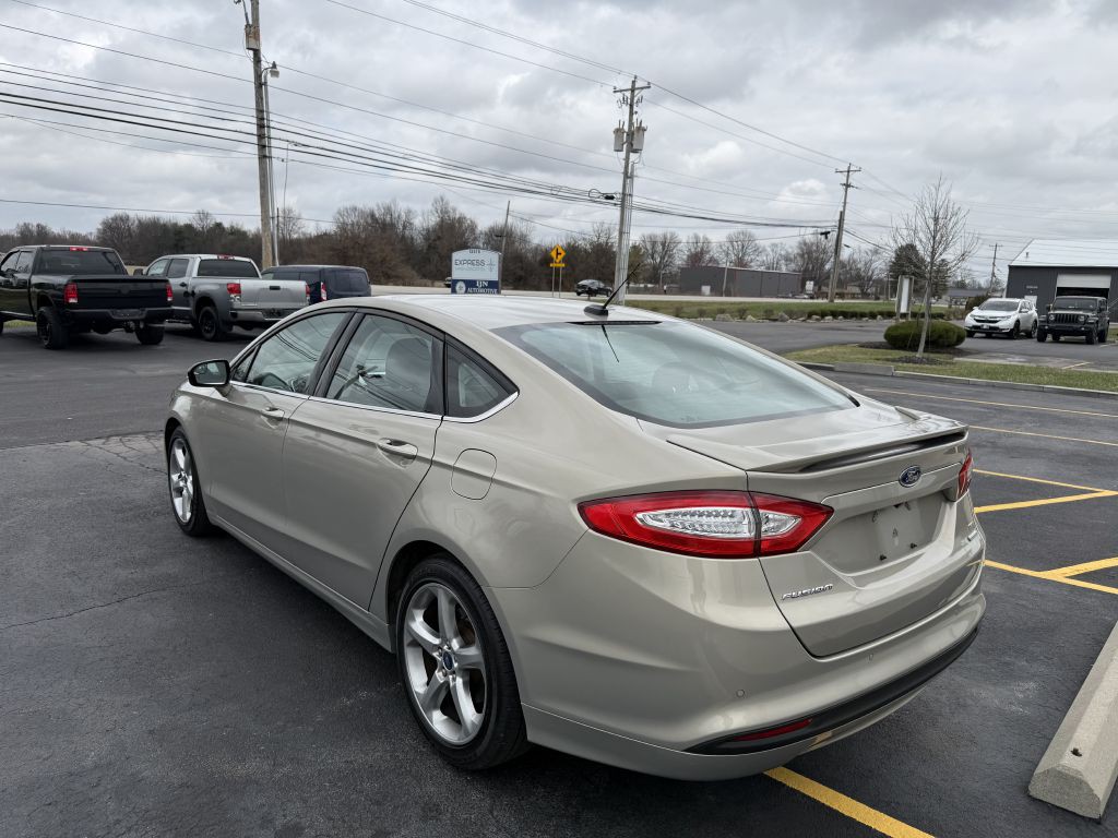 2015 Ford Fusion Image 3
