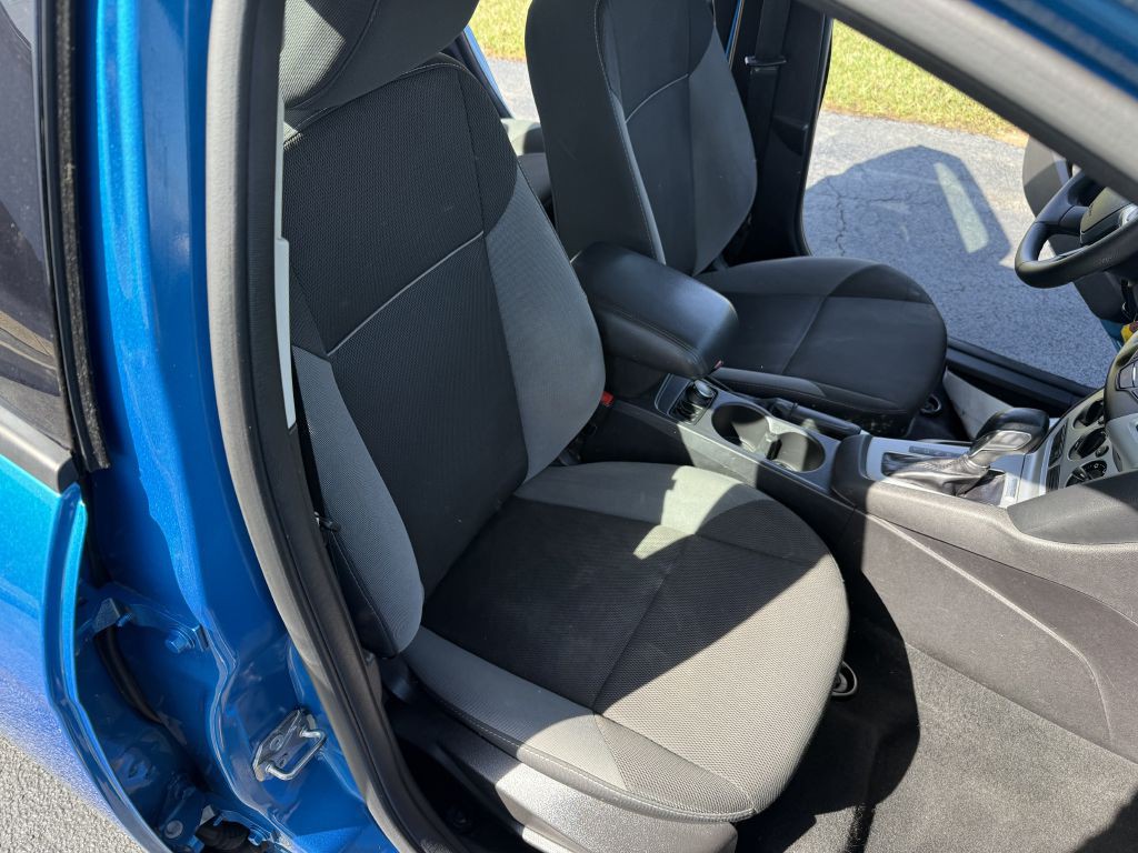 2014 Ford Focus Image 7