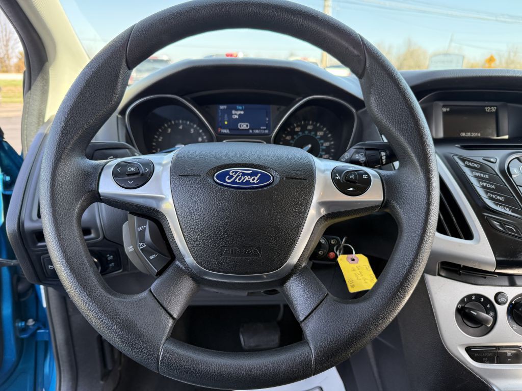 2014 Ford Focus Image 9