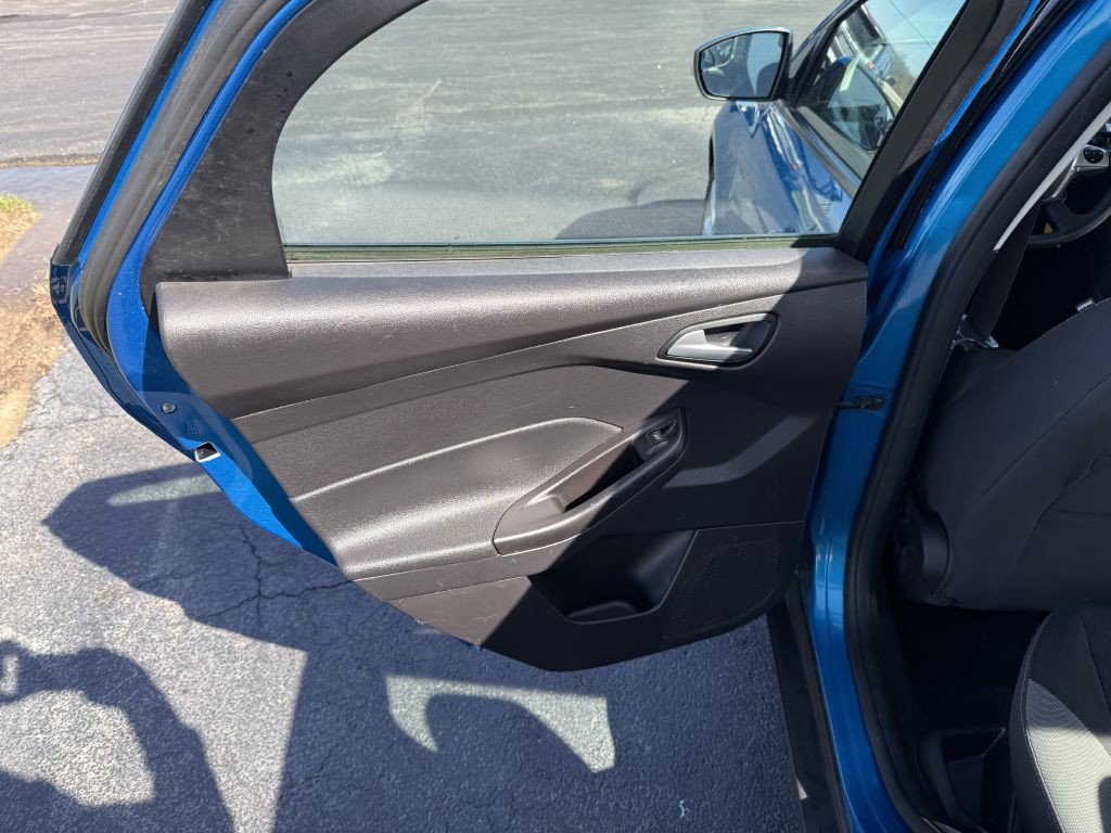 2014 Ford Focus Image 14