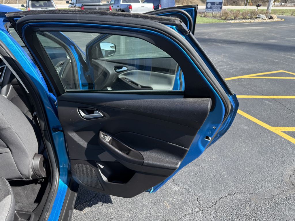 2014 Ford Focus Image 15