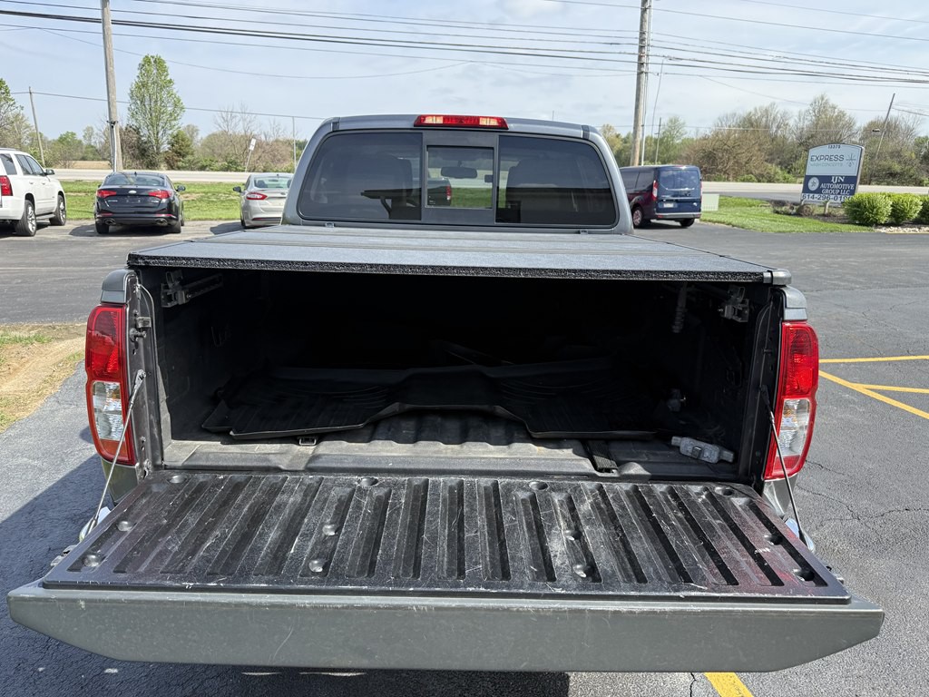 2016 Nissan Frontier Image 18