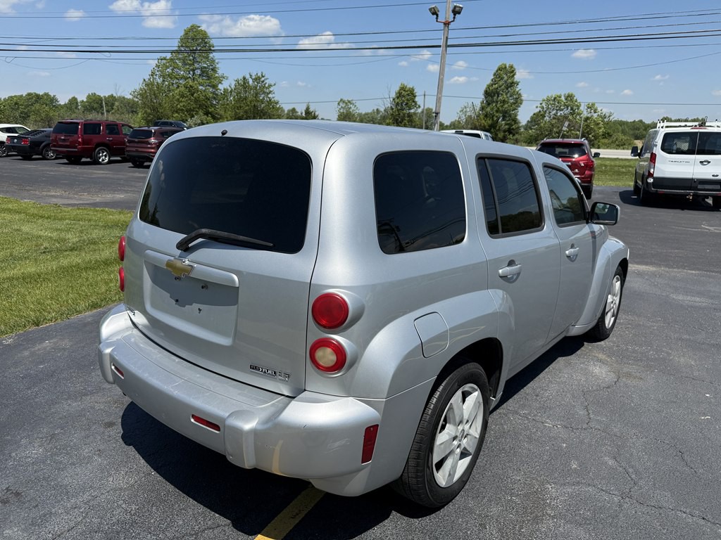 2009 Chevrolet HHR Image 4