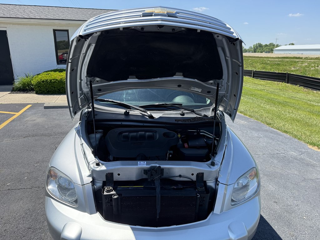 2009 Chevrolet HHR Image 18