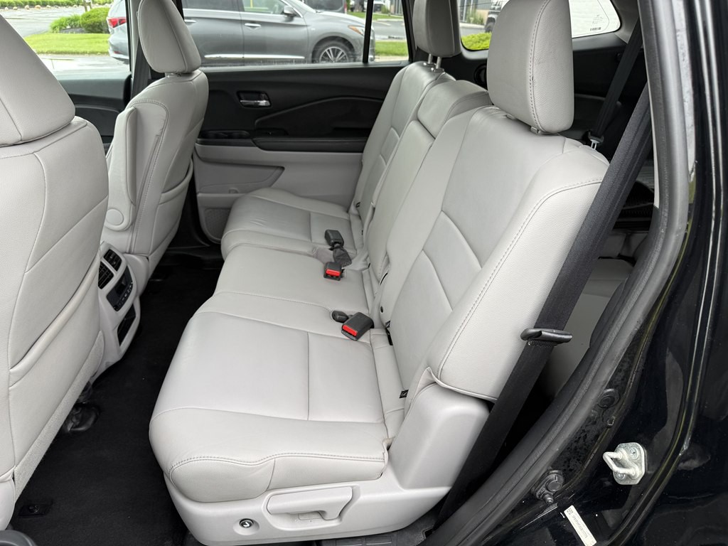 2016 Honda Pilot Image 7