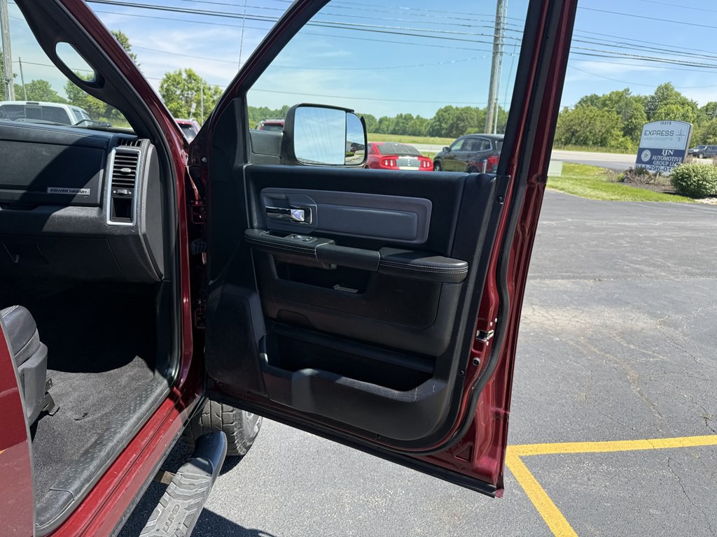 2018 RAM 2500 Image 17
