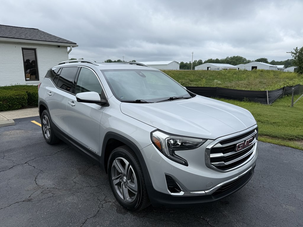 2019 GMC Terrain Image 1