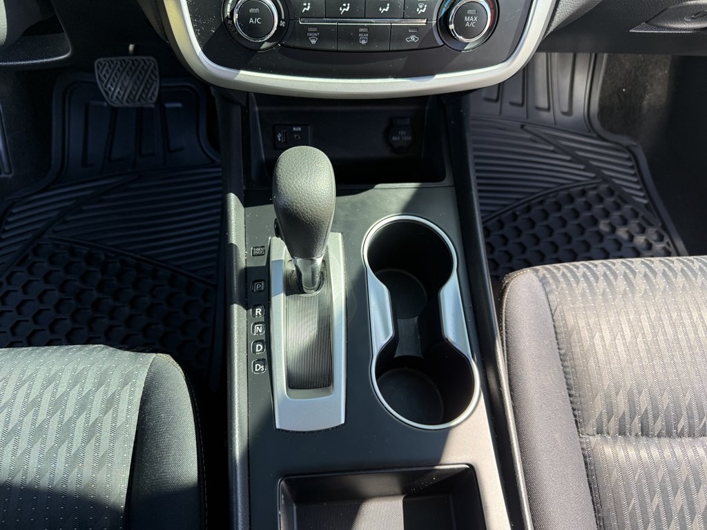 2016 Nissan Altima Image 12