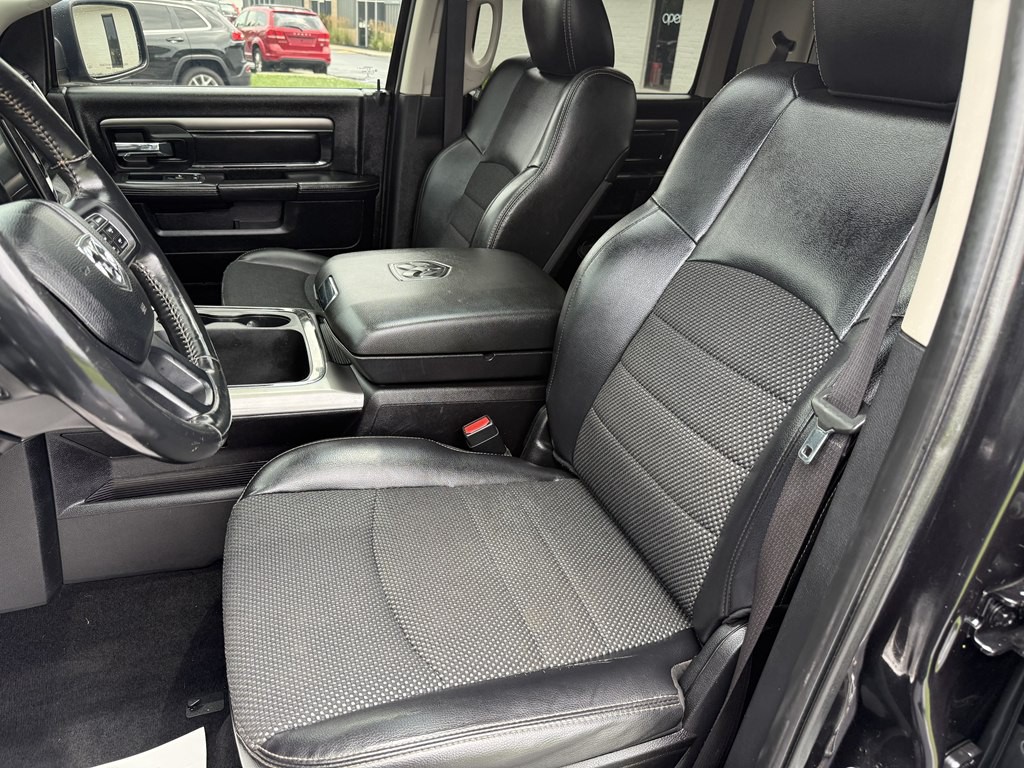 2016 RAM 1500 Image 6