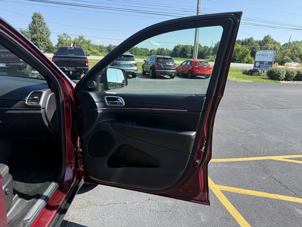 2018 Jeep Grand Cherokee Image 18