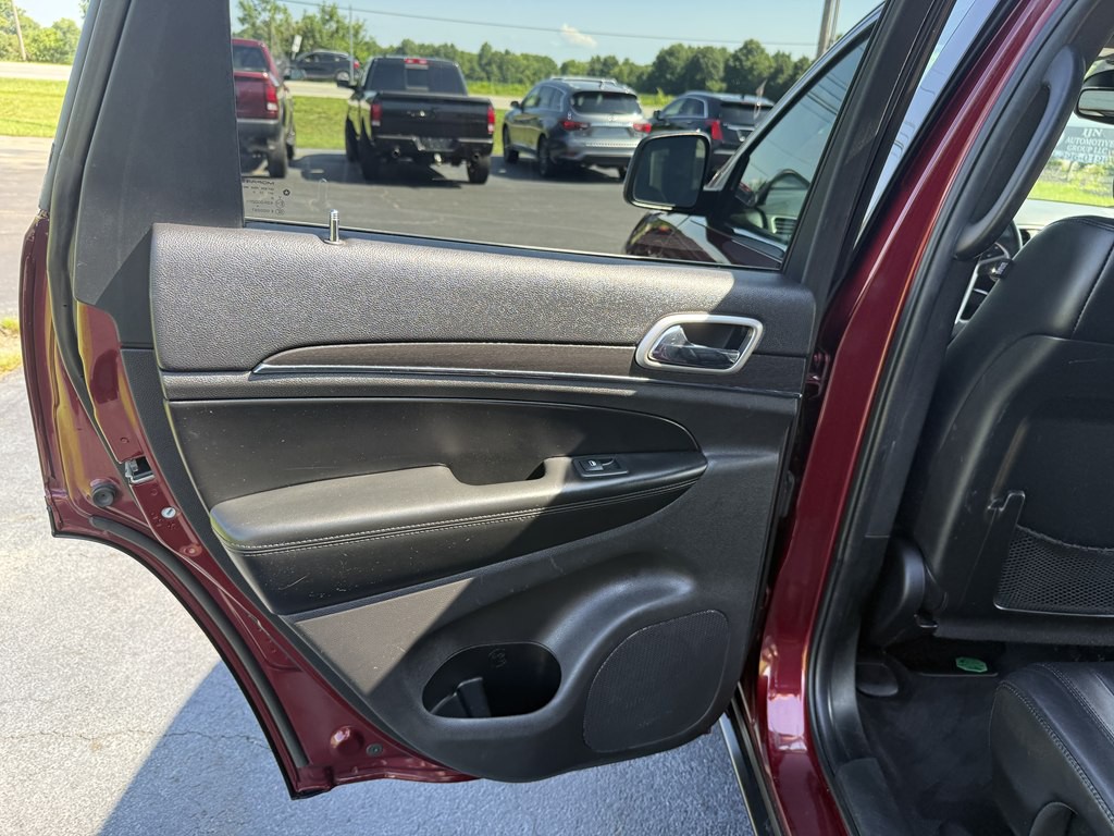 2018 Jeep Grand Cherokee Image 41