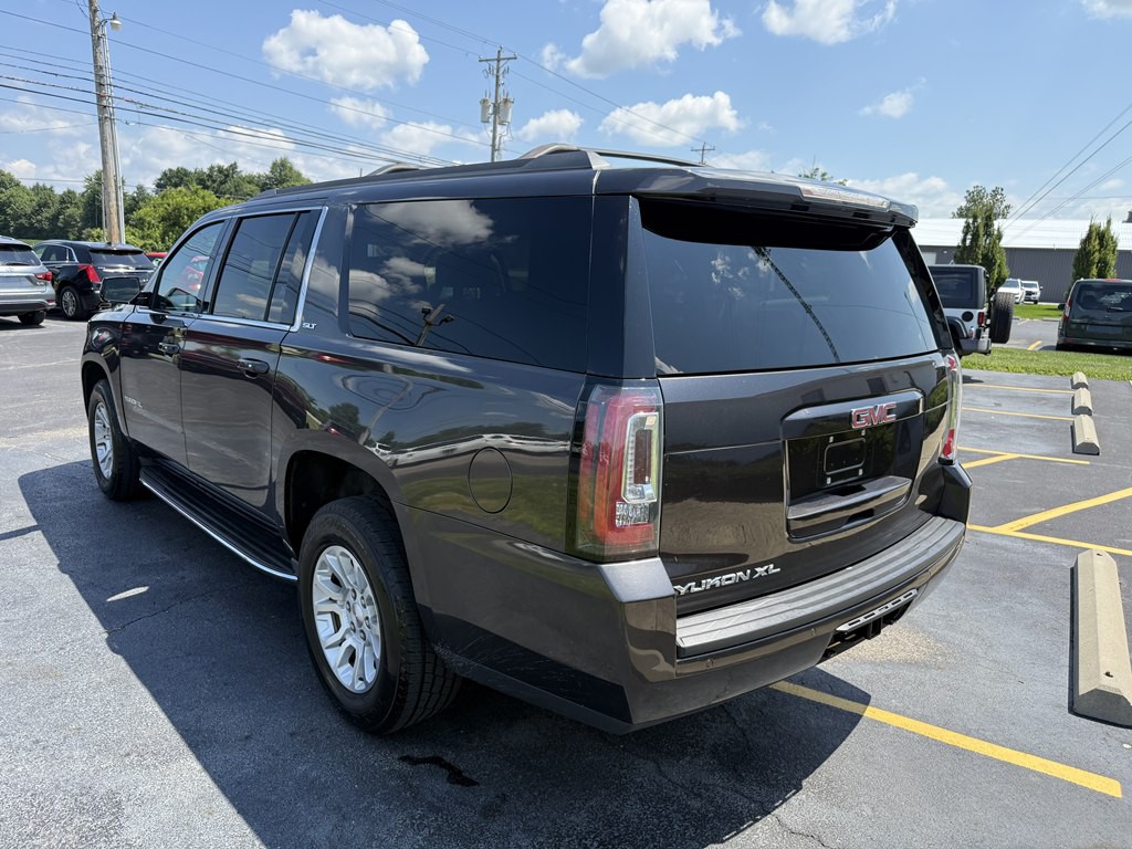 2018 GMC Yukon Image 3