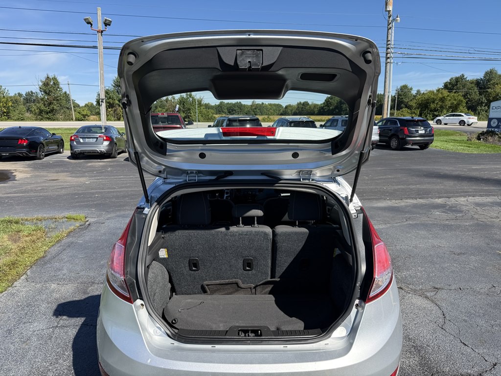 2015 Ford Fiesta Image 19