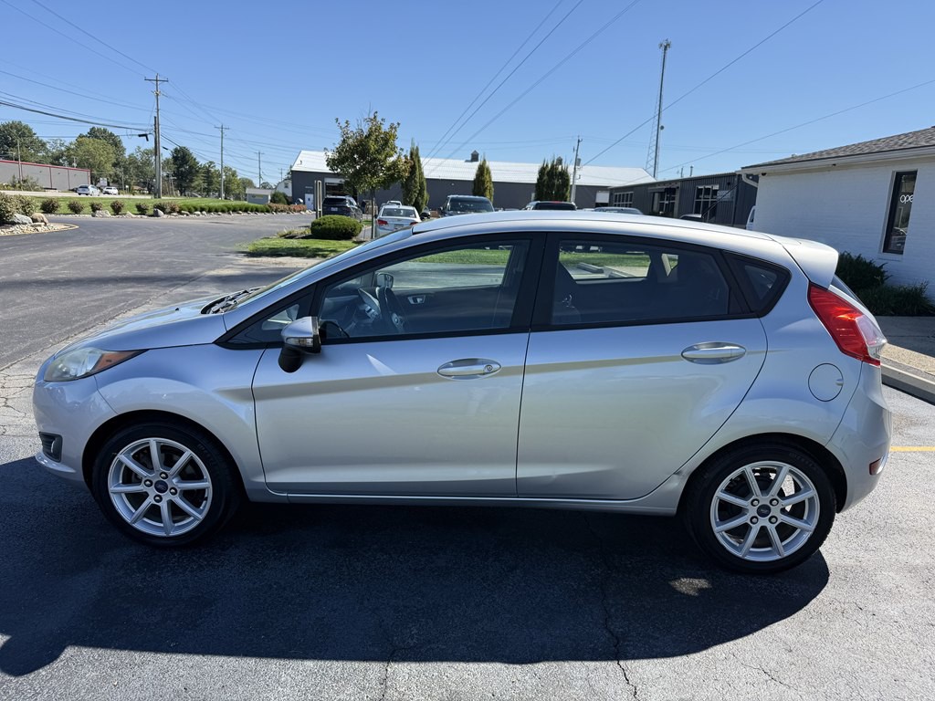 2015 Ford Fiesta Image 21