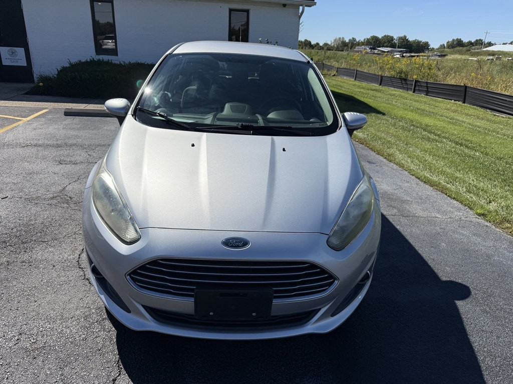 2015 Ford Fiesta Image 24