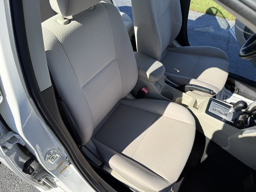 2016 Mitsubishi Lancer Image 8