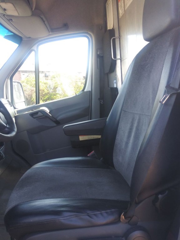 2008 Dodge Sprinter Image 9