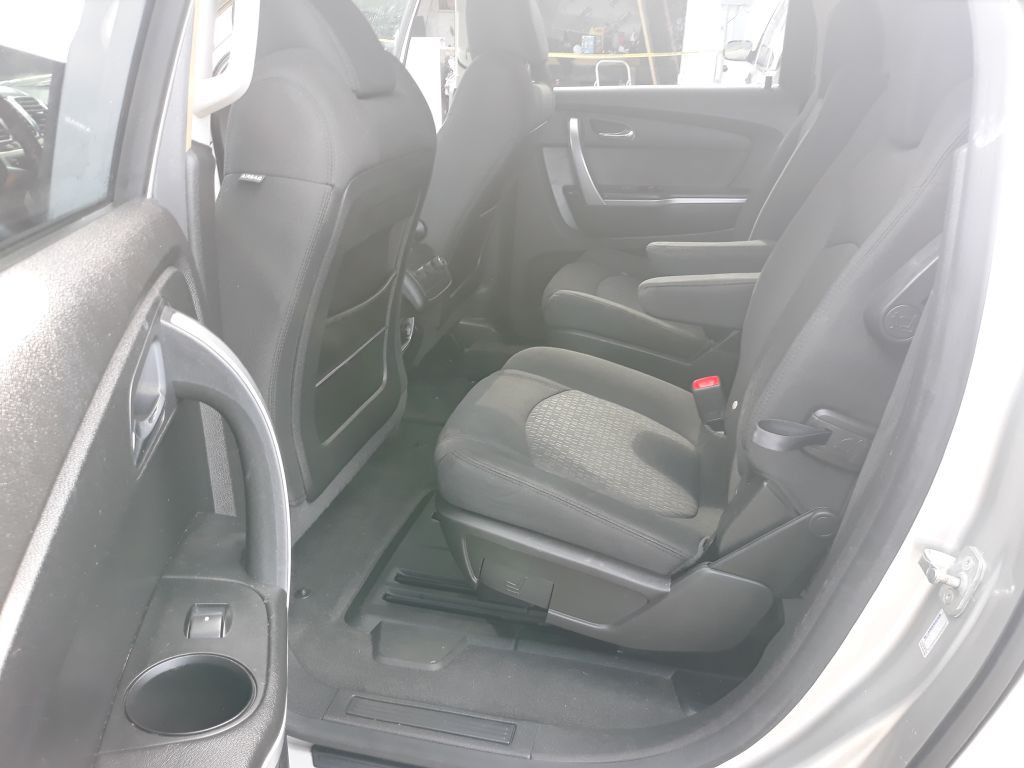 2008 GMC Acadia Image 5