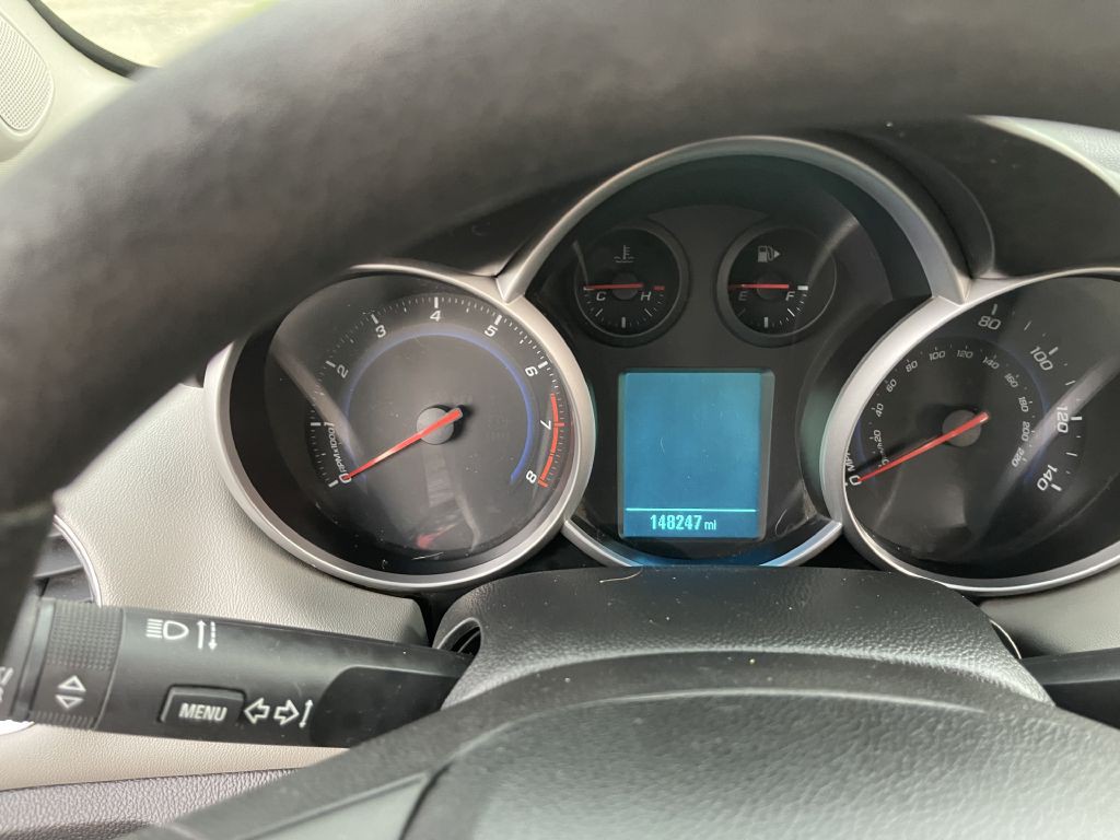 2012 Chevrolet Cruze Image 9