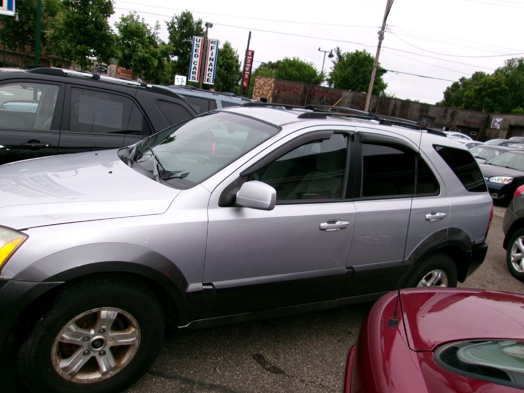 2004 Kia Sorento Image 3