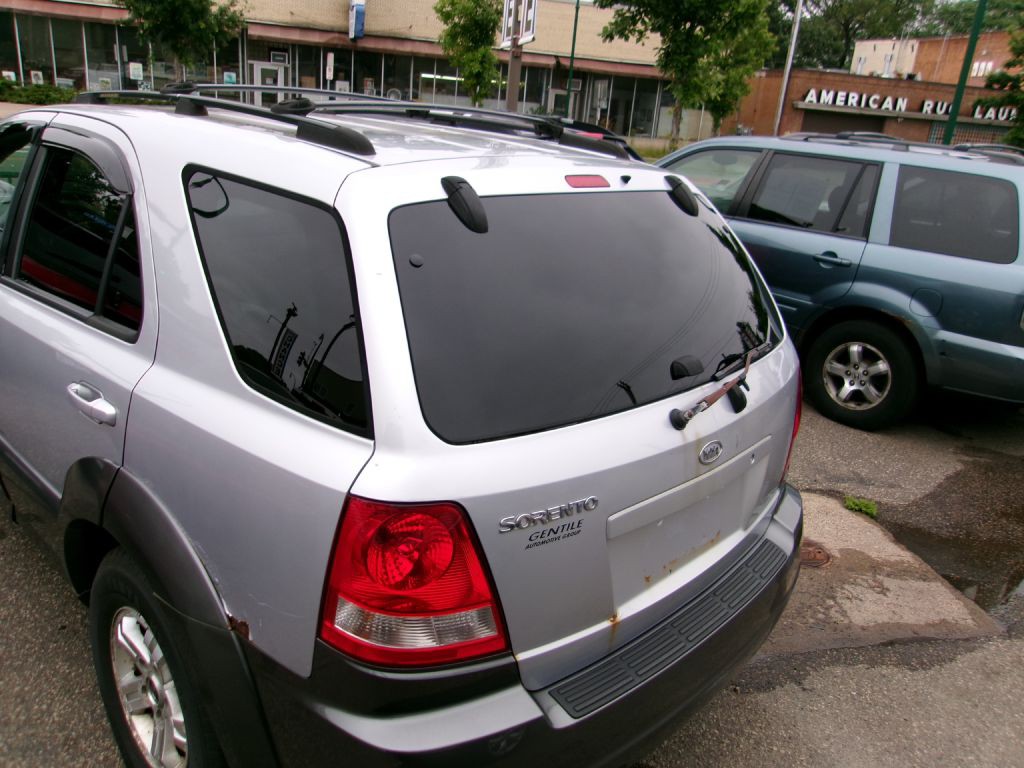 2004 Kia Sorento Image 5