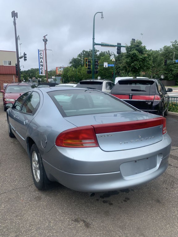 2004 Dodge Intrepid Image 4