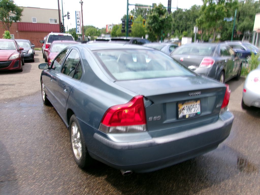 2004 Volvo S60 Image 4