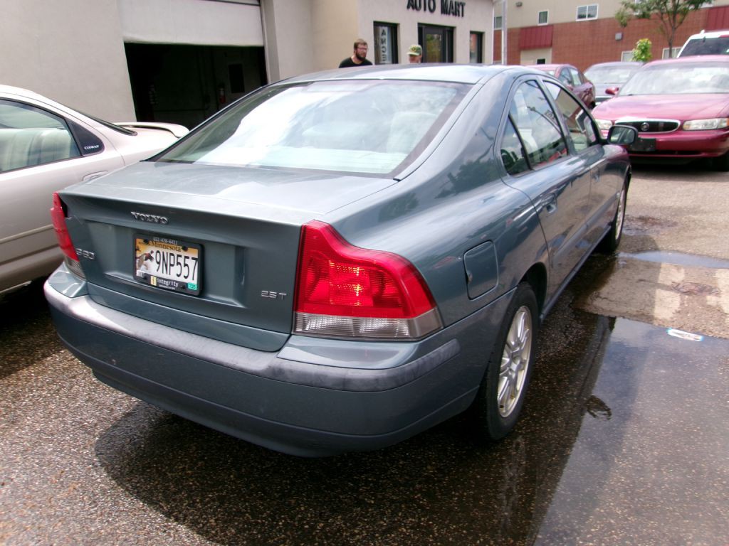 2004 Volvo S60 Image 5