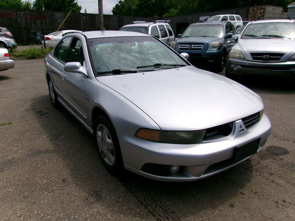 2002 Mitsubishi Galant Image 2