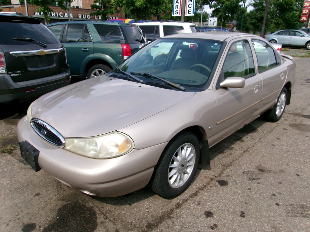 1999 Ford Contour Image 3