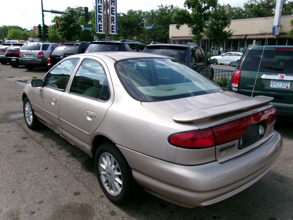 1999 Ford Contour Image 4