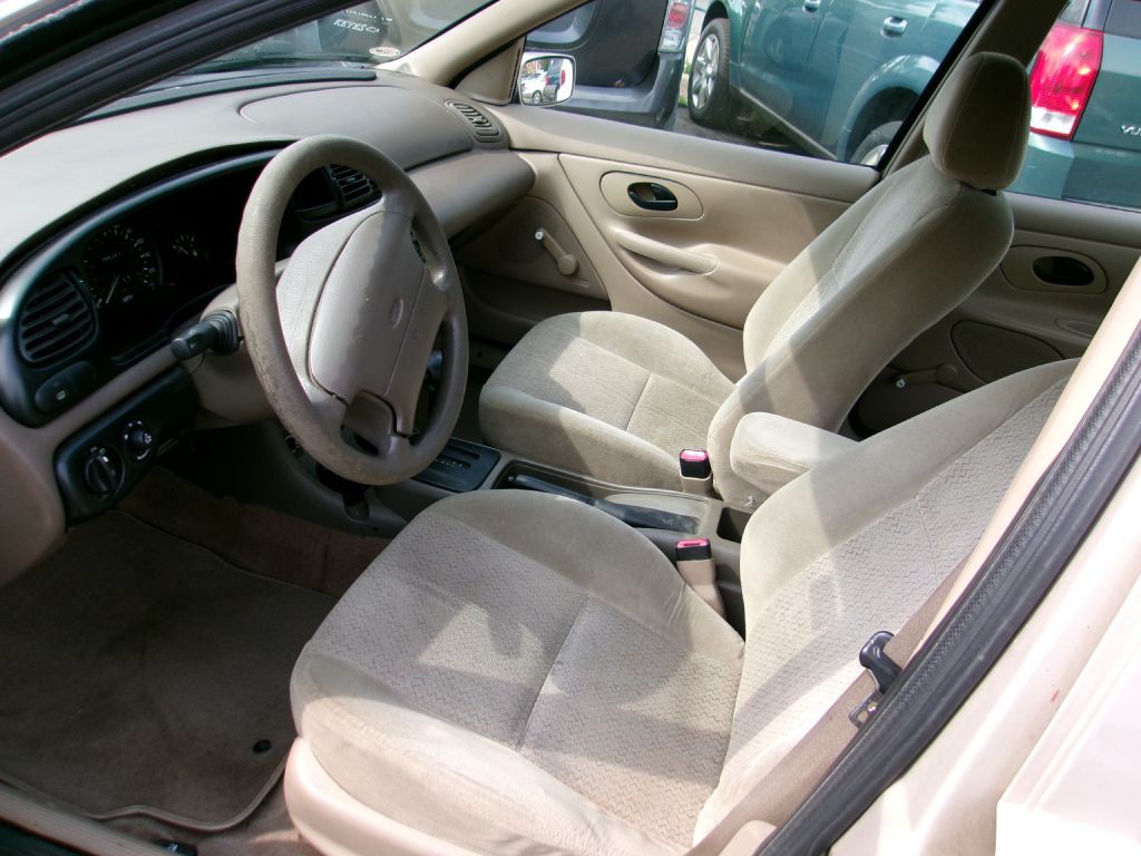 1999 Ford Contour Image 6