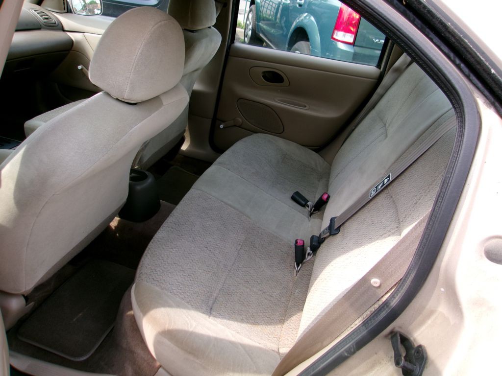 1999 Ford Contour Image 7