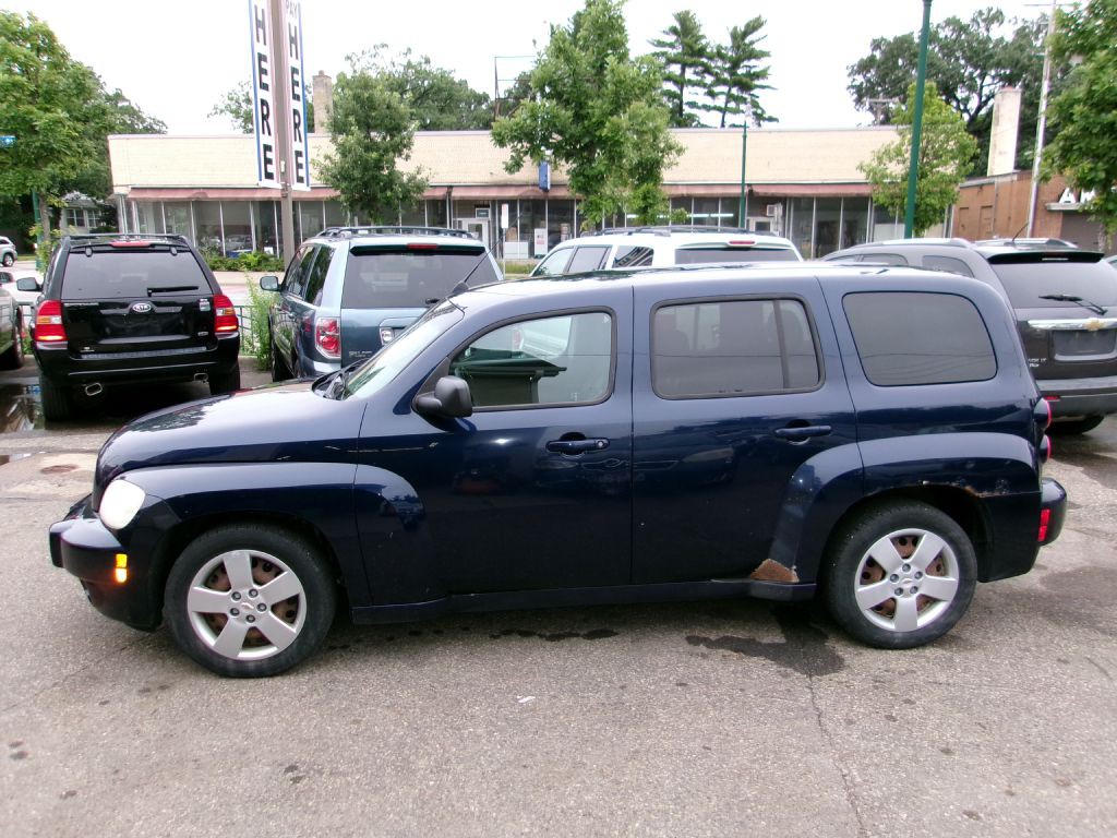 2011 Chevrolet HHR Image 6