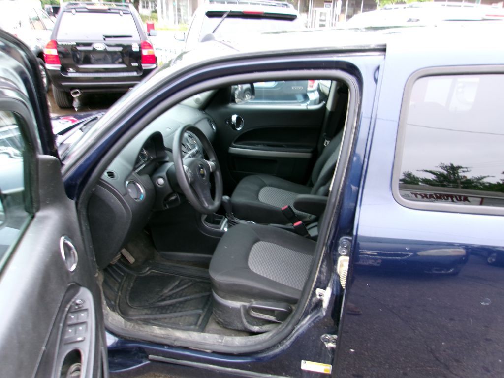 2011 Chevrolet HHR Image 7