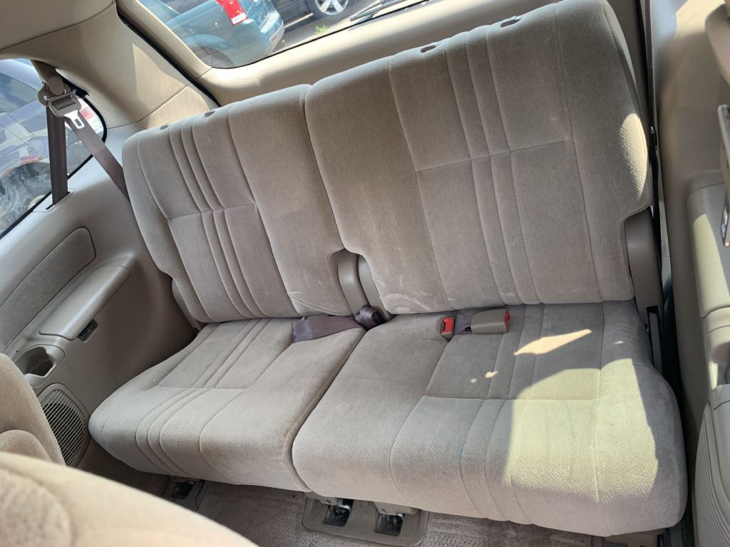 2002 Toyota Sienna Image 8