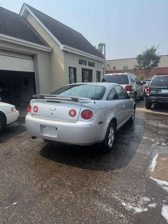 2005 Chevrolet Cobalt Image 4